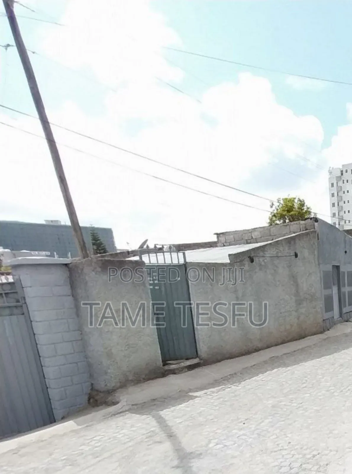 3bdrm House in ወሰን, Yeka for sale