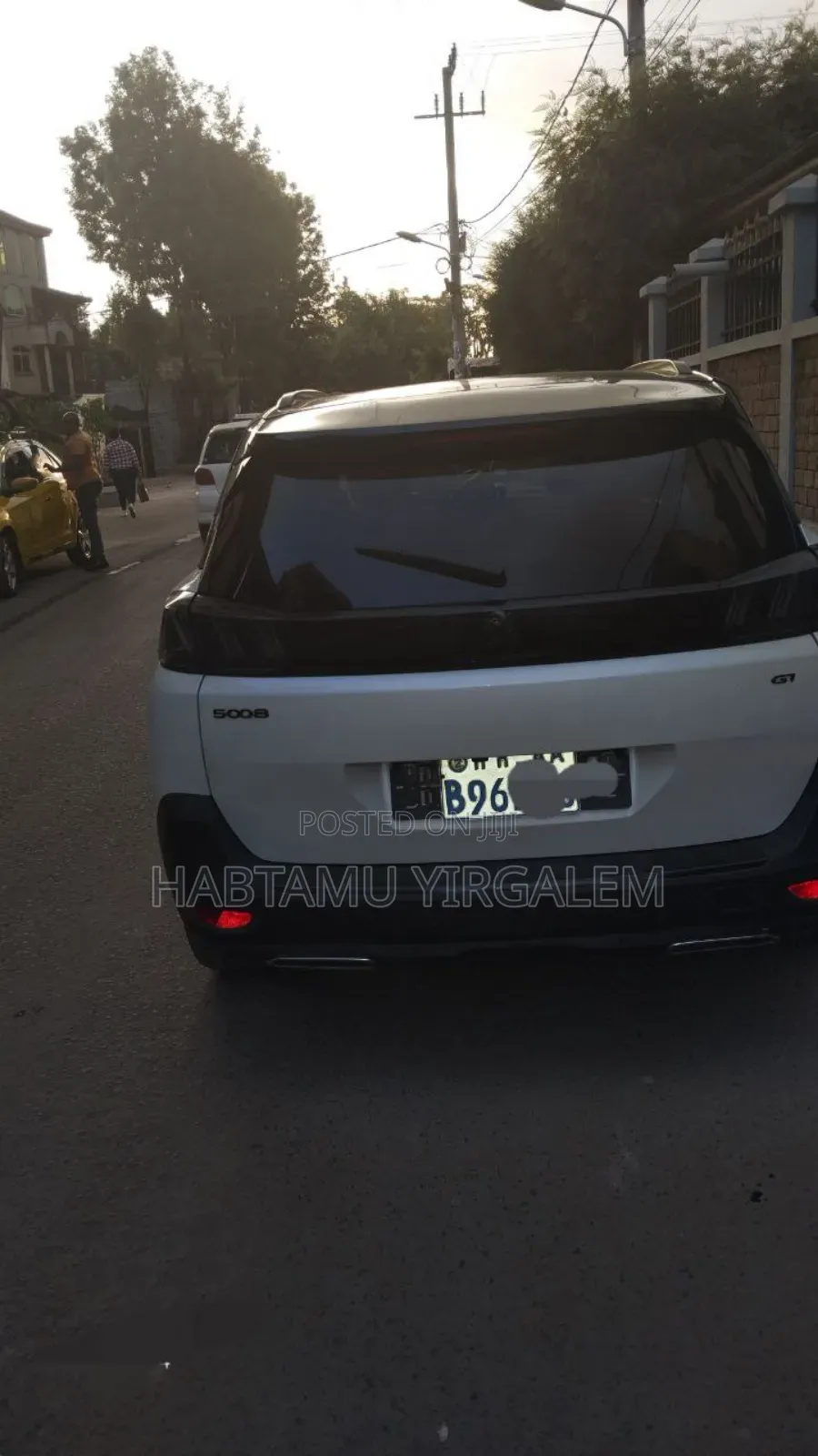 Peugeot 5008 2021 White