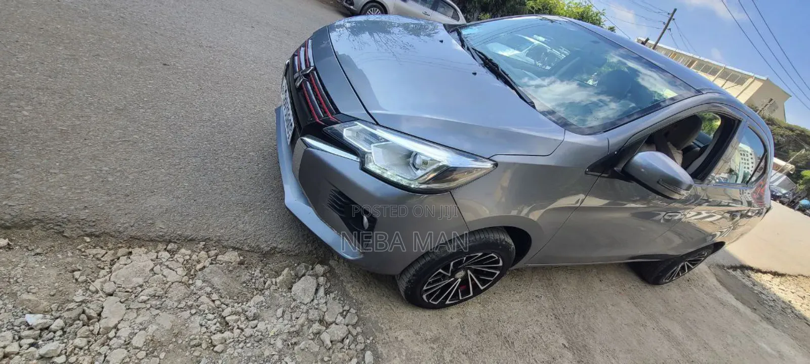 Mitsubishi Attrage 2021 Silver