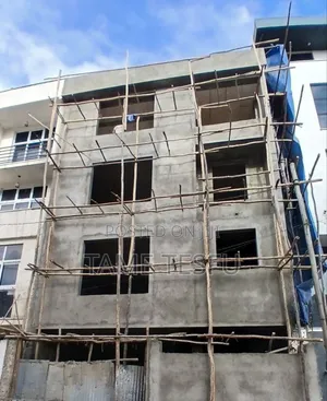 Furnished 5bdrm House in ሰሚት, Bole for sale