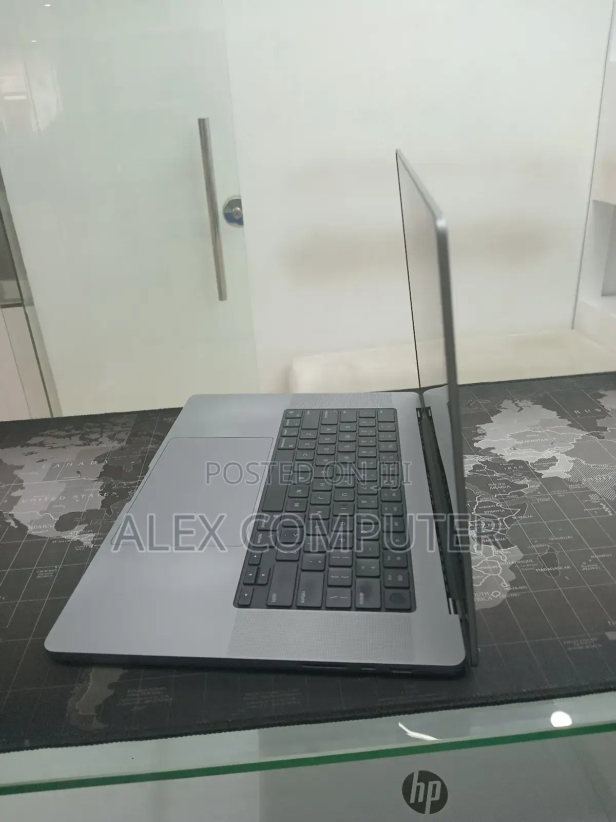 New Laptop Apple MacBook Pro 64GB Apple M1 Max SSD 1T