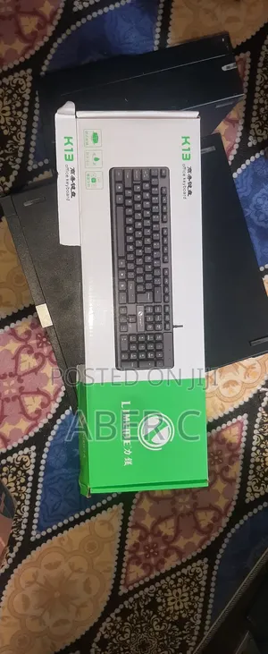 Photo - Smart Keyboard