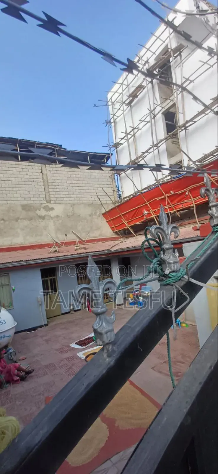 Furnished 3bdrm House in ሀያት, Bole for sale