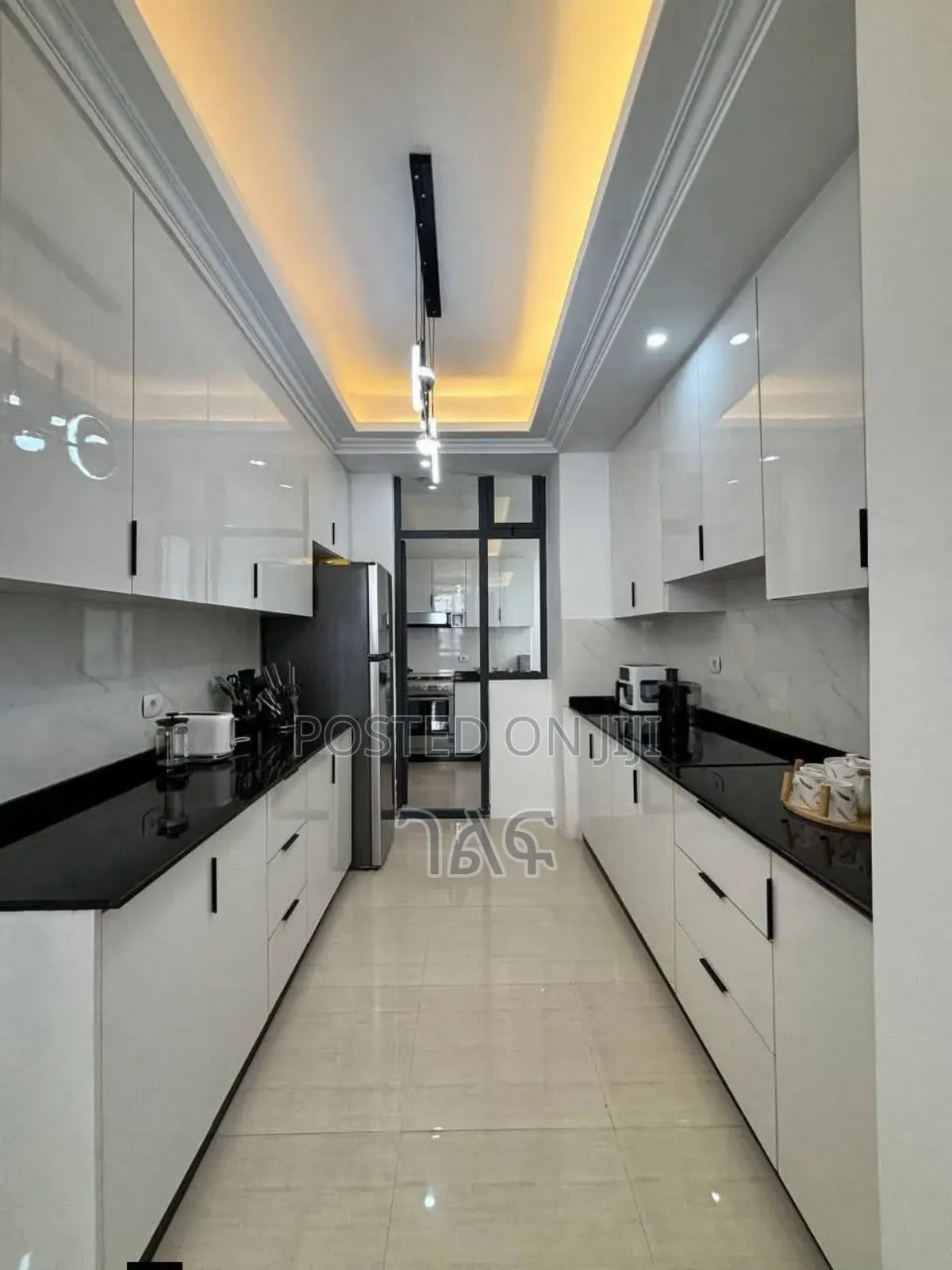 3bdrm Apartment in ሲኤምሲ ፊጋ ኖህ ሪልስቴት, Bole for sale