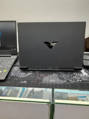 New Laptop HP 16GB AMD Ryzen 7 SSD 512GB