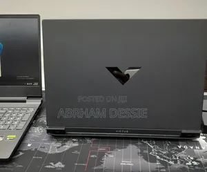 New Laptop HP 16GB AMD Ryzen 7 SSD 512GB