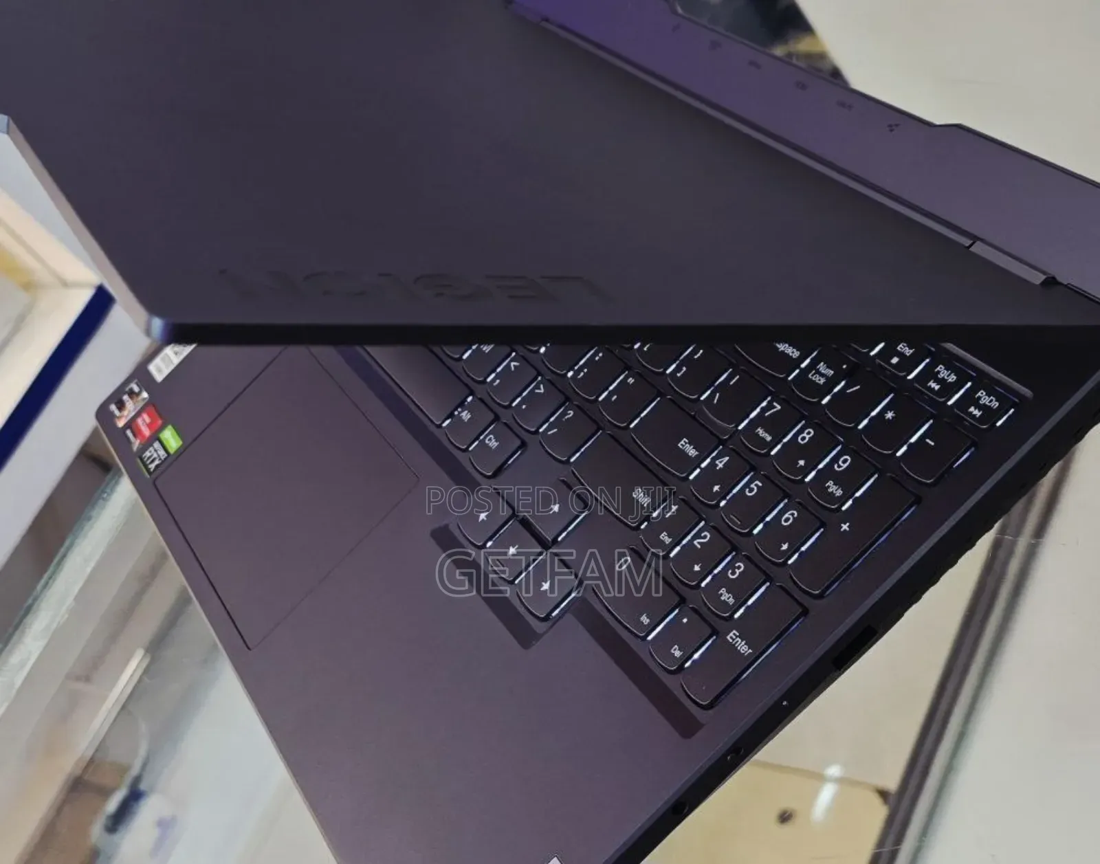 New Laptop Lenovo Legion 5 16GB AMD Ryzen 7 SSD 512GB