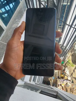 Photo - Samsung Galaxy S20 Ultra 5G 128 GB Black