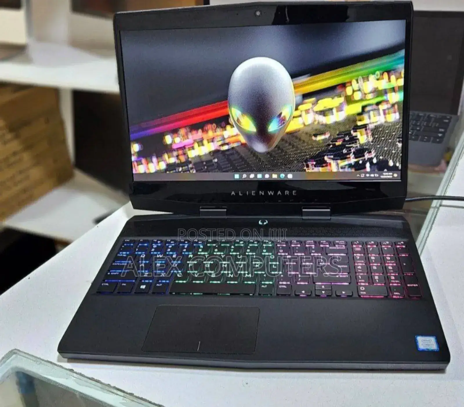 New Laptop Alienware M15 R3 16GB Intel Core I7 SSD 512GB