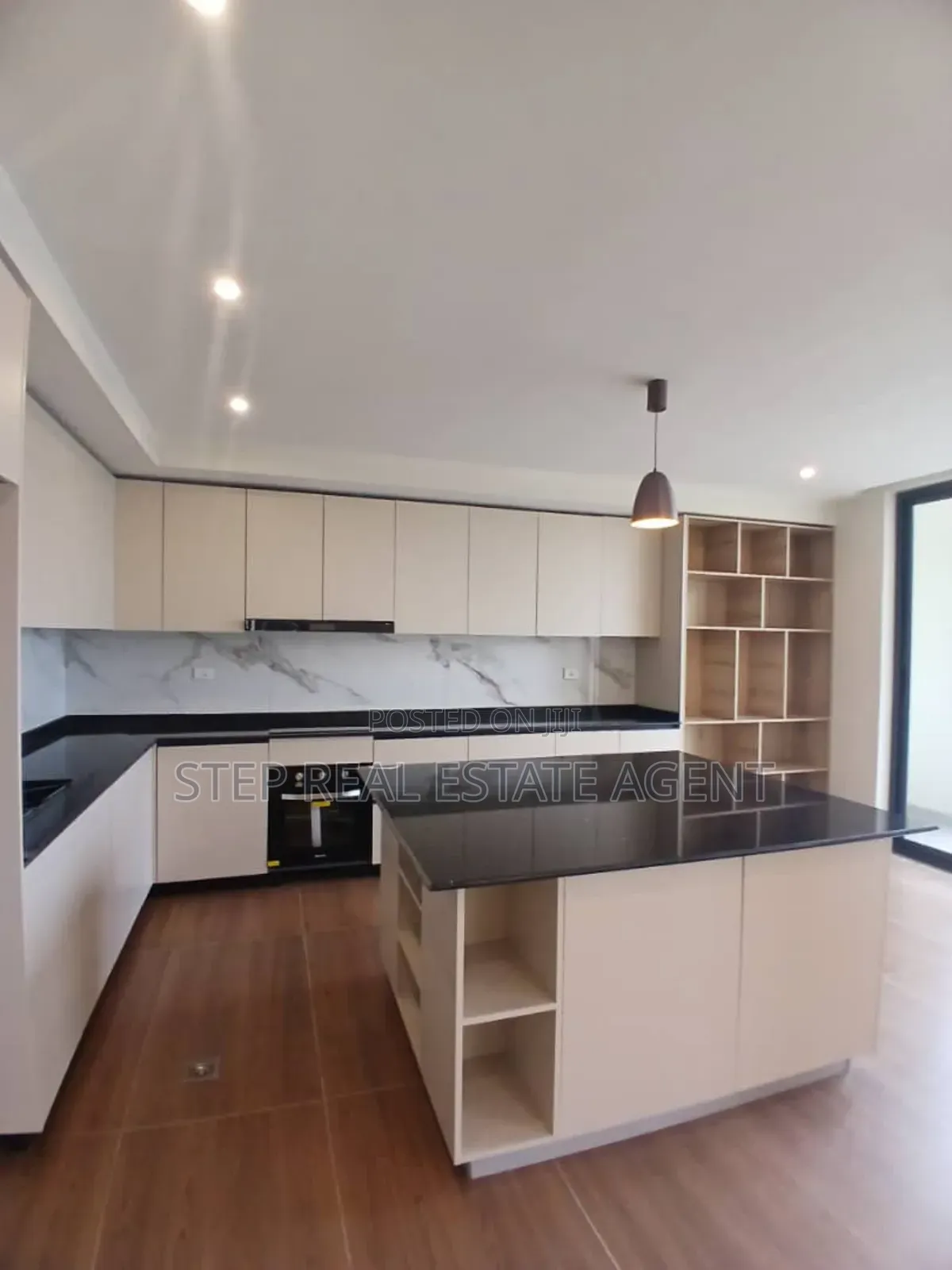 3bdrm Apartment in Bole for sale