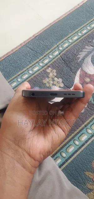 New TCL 408 64 GB Black