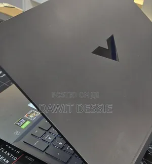 New Laptop HP 16GB Intel Core I7 SSD 512GB
