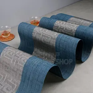 7pieces Tablemats With Table Runner