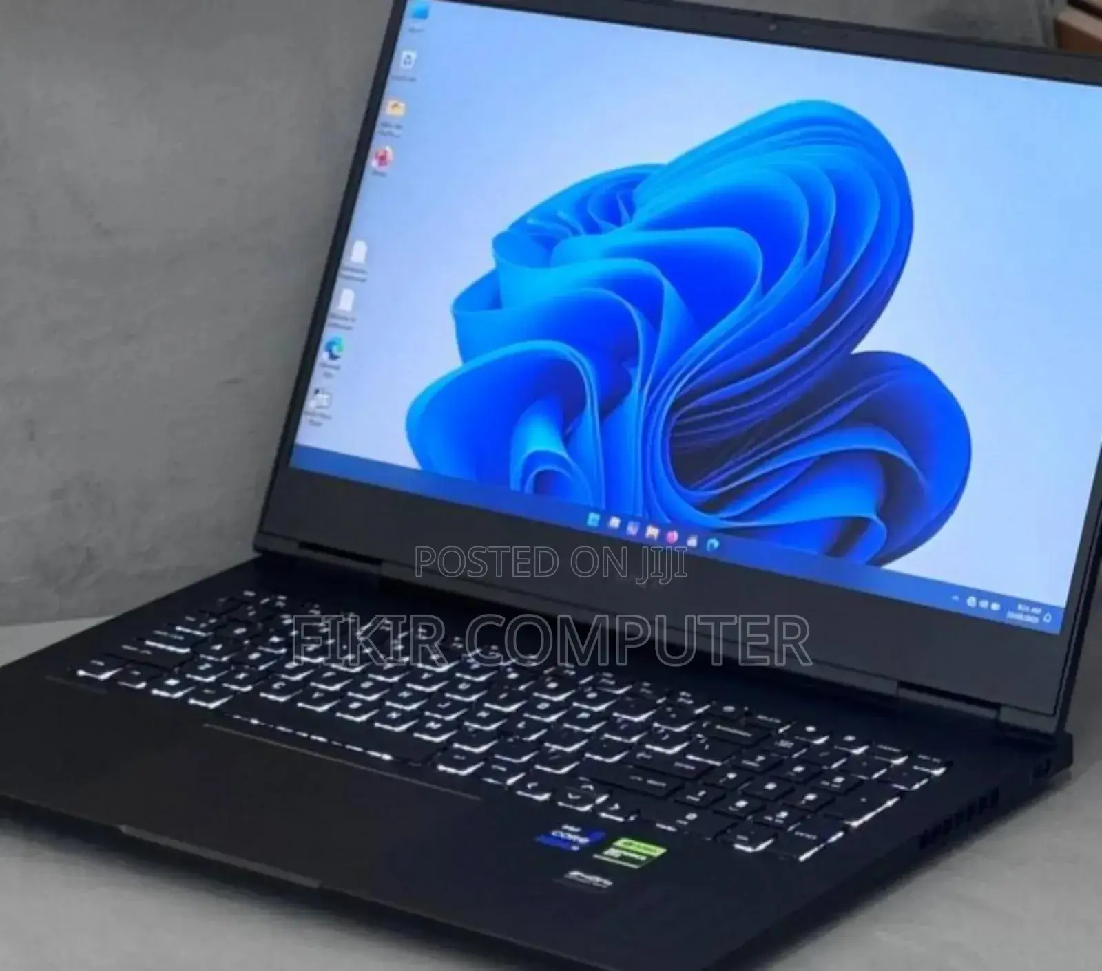 New Laptop HP Omen 16 16GB Intel Core I9 SSD 1T