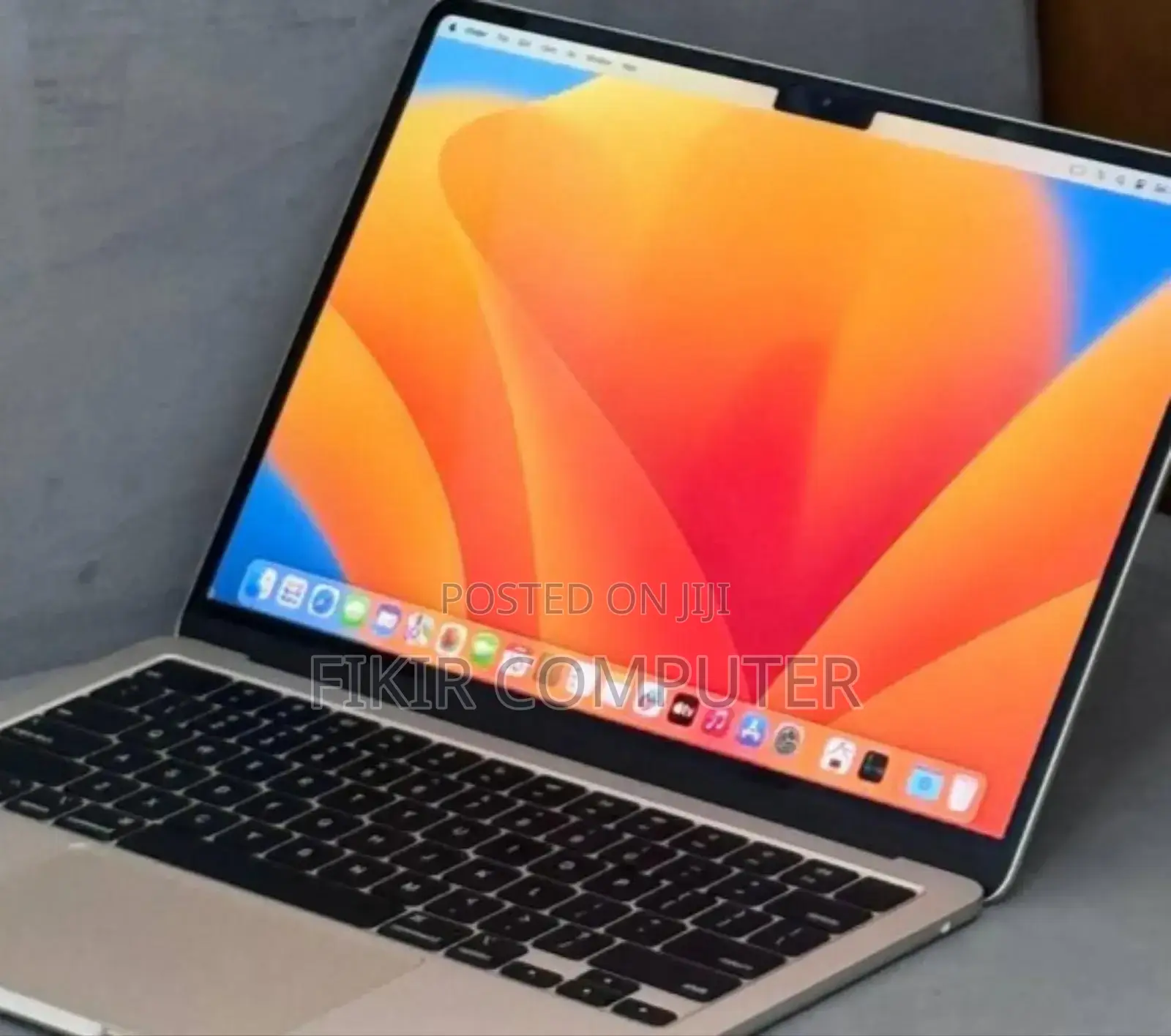 New Laptop Apple MacBook Air 2022 M2 8GB Apple M2 SSD 256GB