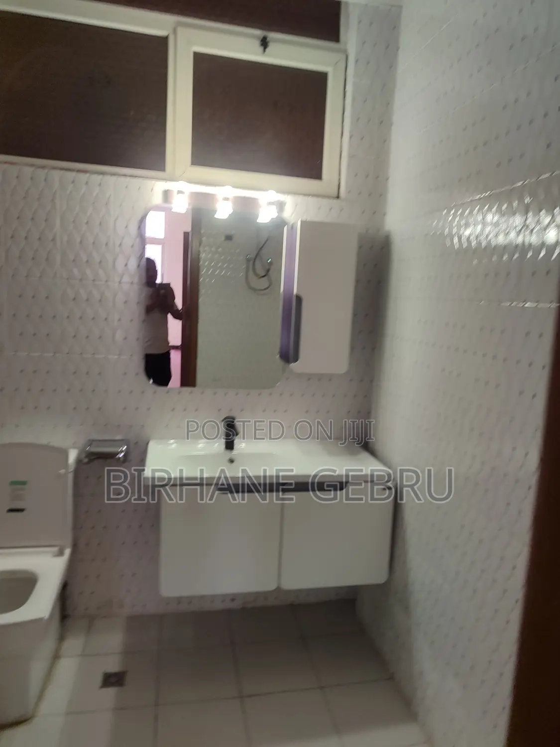 2bdrm Apartment in Luxury Apartiment, Bole for sale