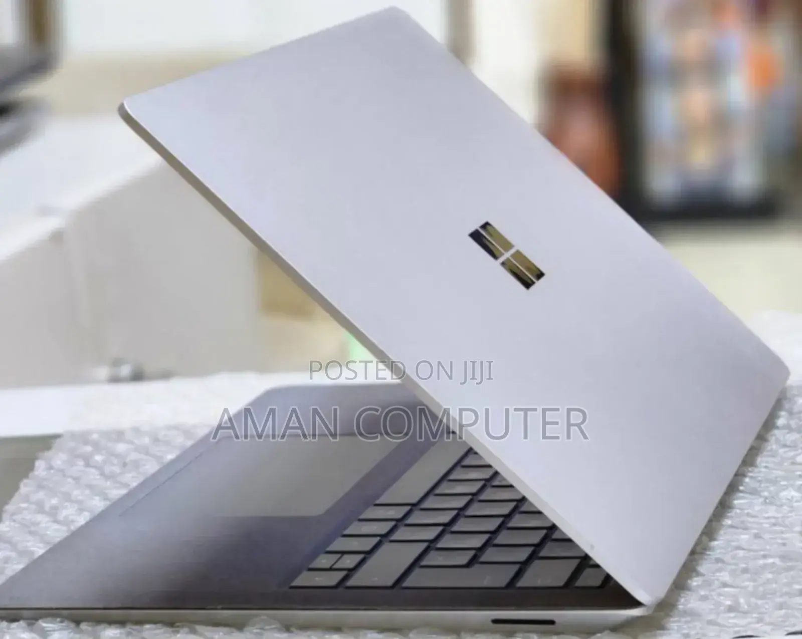 New Laptop Microsoft Surface 16GB Intel Core I7 SSD 512GB