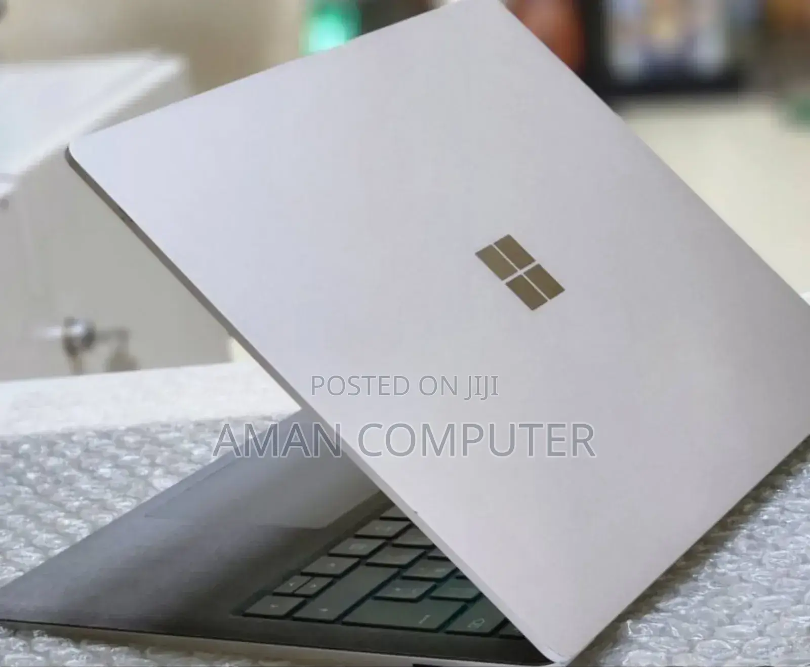 New Laptop Microsoft Surface 16GB Intel Core I7 SSD 512GB