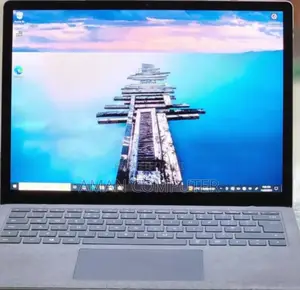 New Laptop Microsoft Surface 16GB Intel Core I7 SSD 512GB