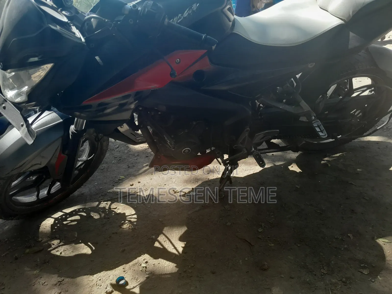 New Bajaj Pulsar RS200 2018 Black