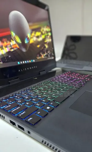 New Laptop Alienware M15 R3 16GB Intel Core I7 SSD 512GB