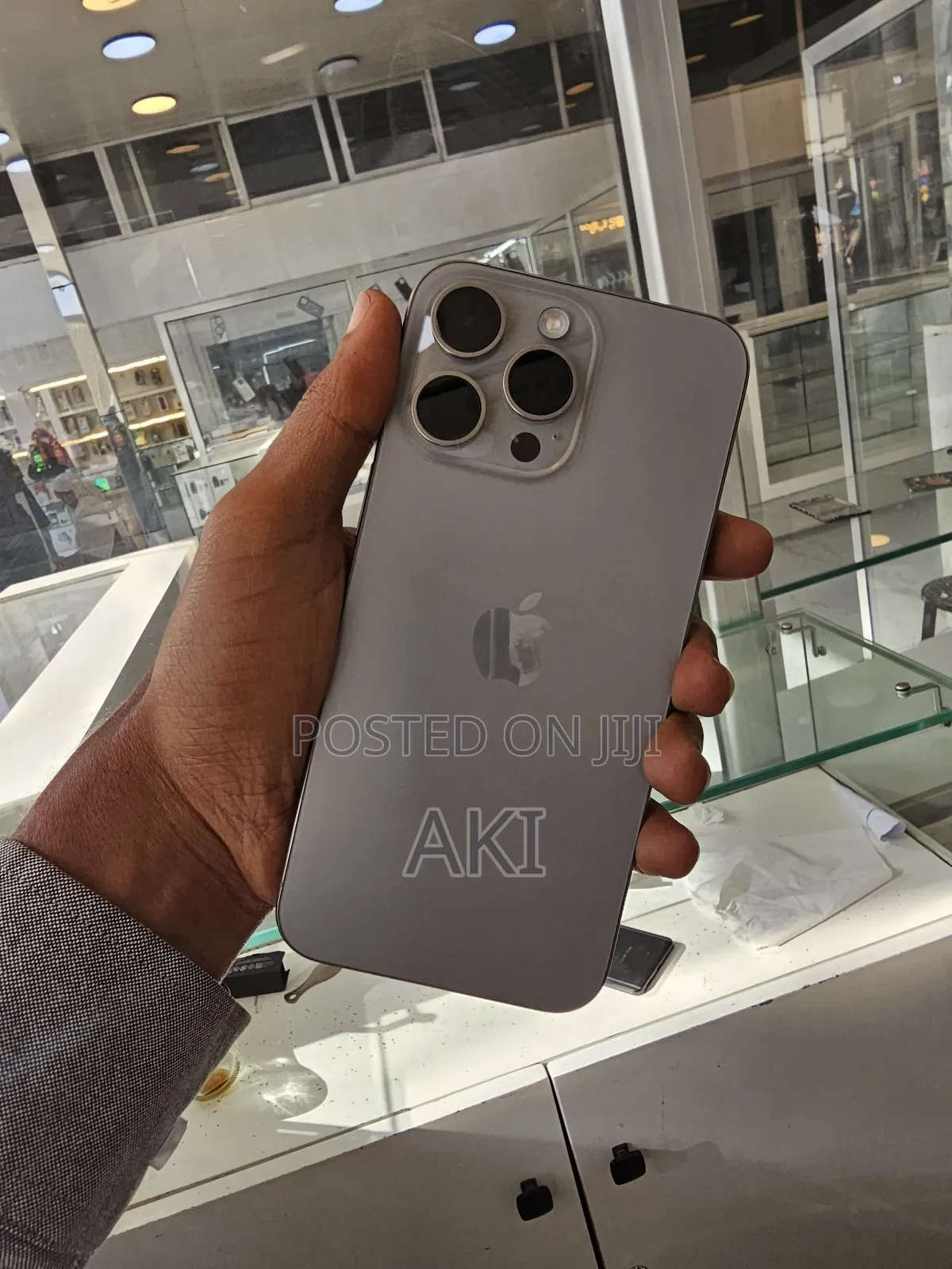 Apple iPhone 15 Pro Max 256 GB