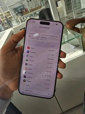 Apple iPhone 15 Pro Max 256 GB