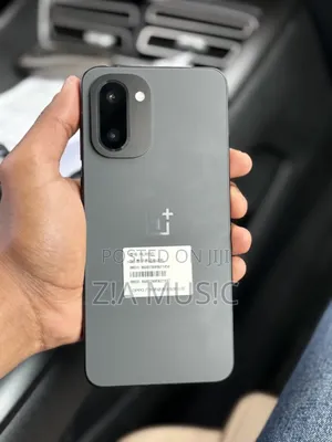 Photo - New OnePlus 15 256 GB Black