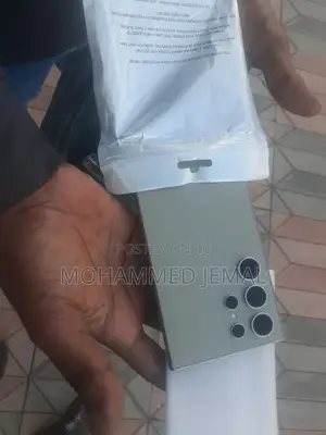 New Samsung Galaxy S24 Ultra 256 GB Silver