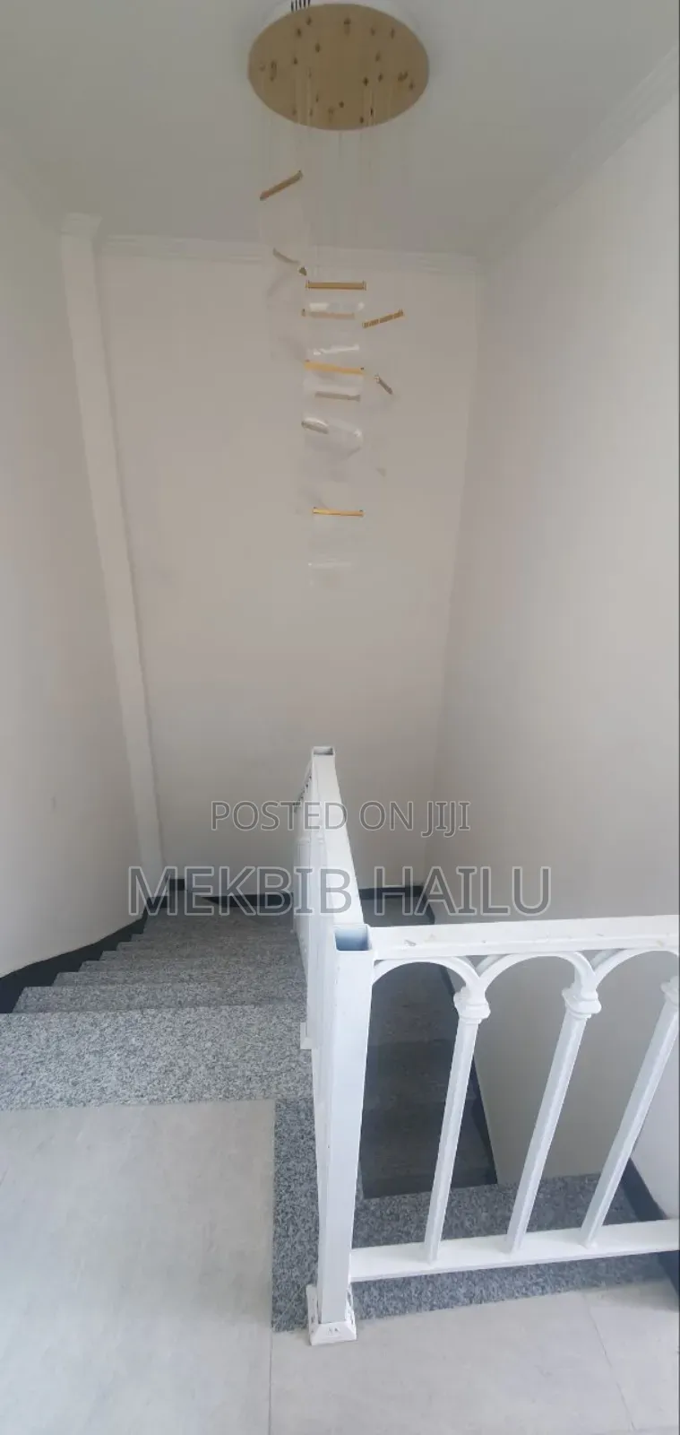 5bdrm House in Semit 72, Bole for rent