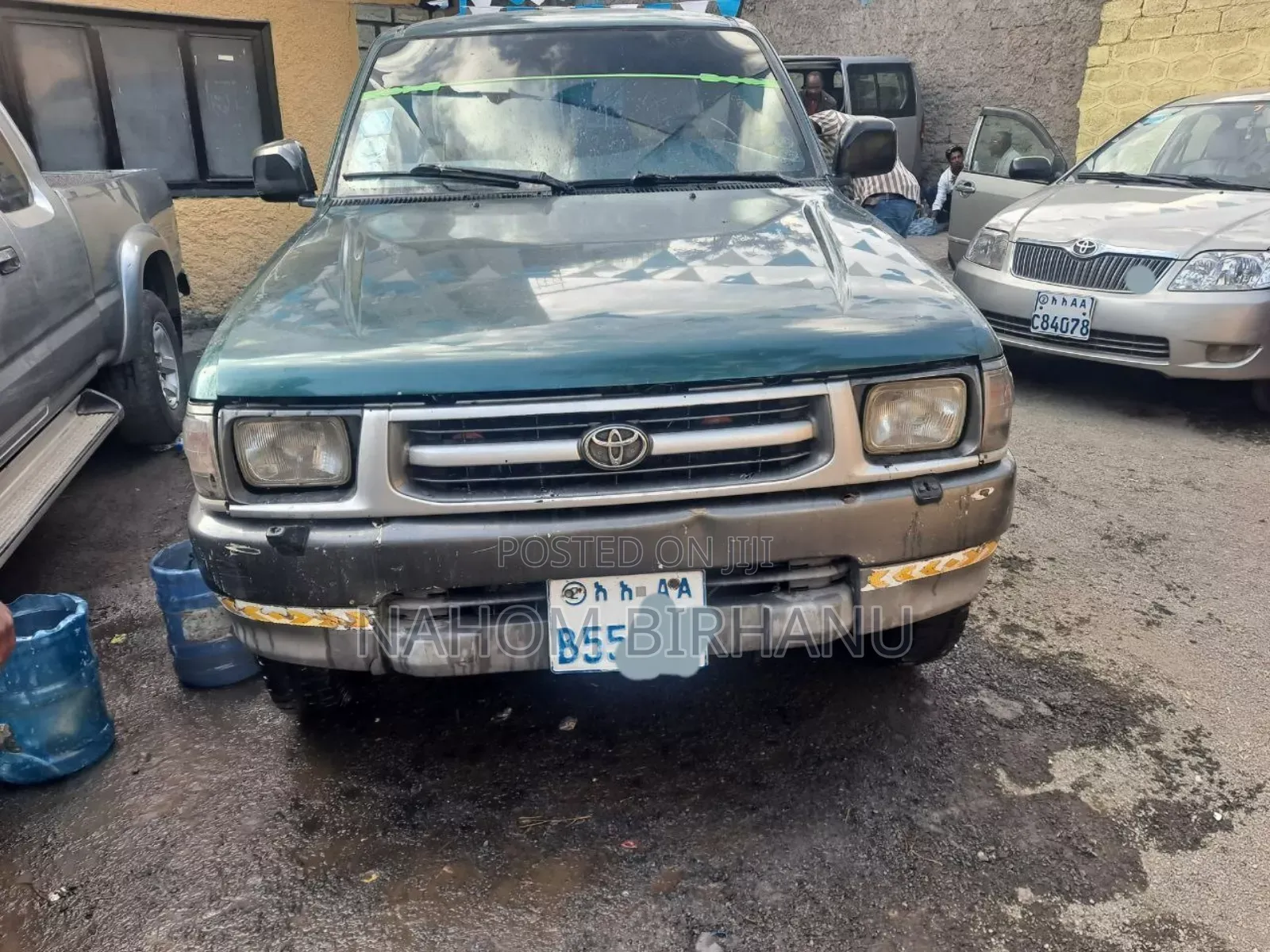 Toyota Hilux 1998 Gray