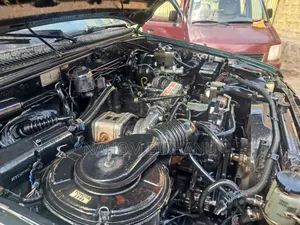 Toyota Hilux 1998 Gray