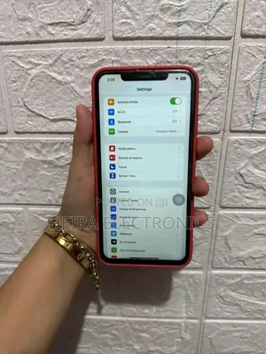 Photo - Apple iPhone XS Max 256 GB Black