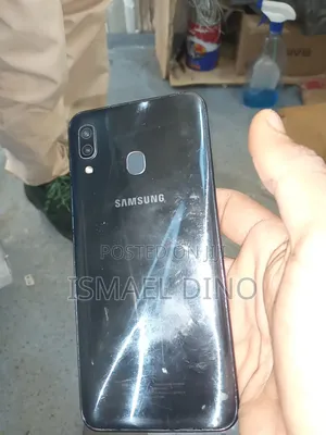 Samsung Galaxy A30 64 GB Blue