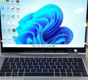 New Laptop HP EliteBook 830 G8 16GB Intel Core I5 SSD 512GB
