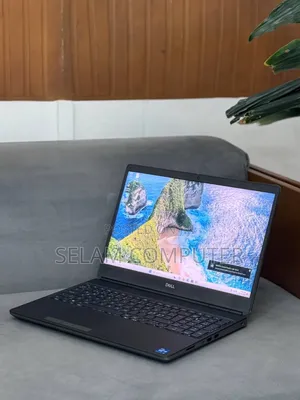 Photo - New Laptop Dell Latitude 12 7250 32GB Intel Core I7 SSD 512GB