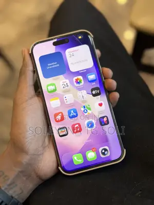 Photo - New Apple iPhone 16 Pro Max 256 GB Gold