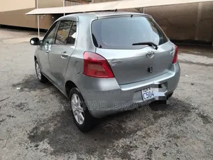 Toyota Yaris 2007 Silver