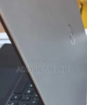 New Laptop Dell XPS 15 16GB Intel Core I9 SSD 512GB