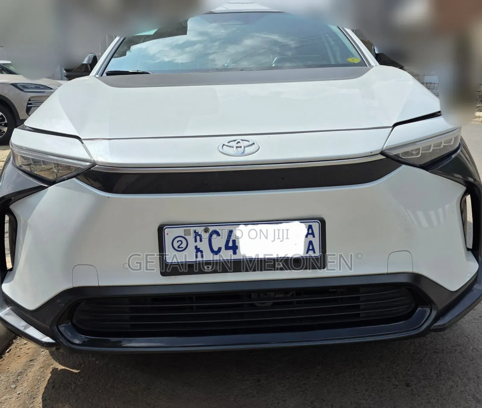 Toyota bZ4X 2022 White