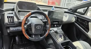 Toyota bZ4X 2022 White