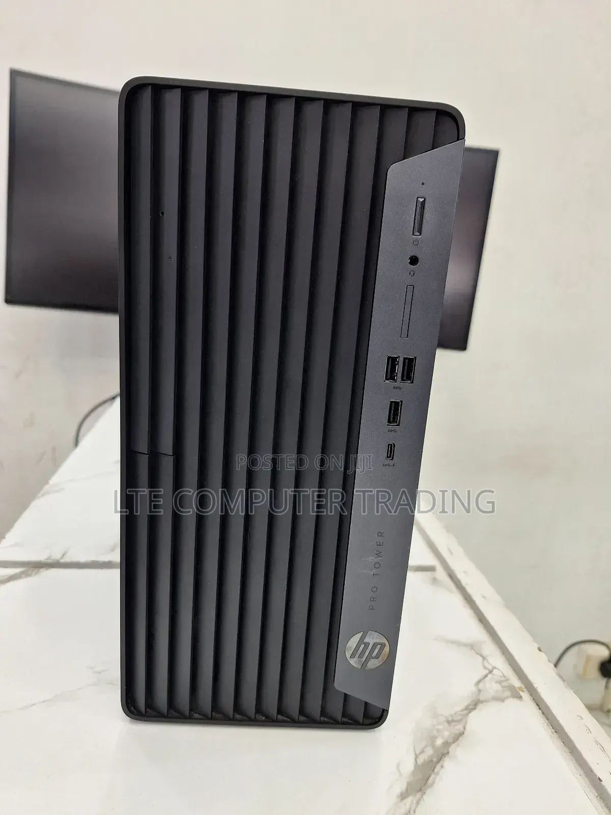New Desktop Computer HP 290 G4 8GB Intel Core i7 SSD 512GB