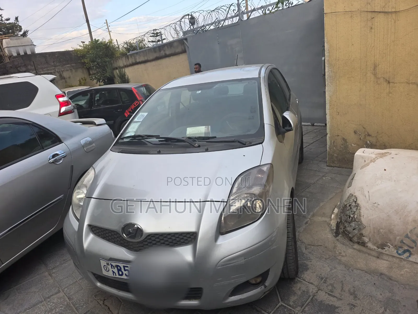 Toyota Yaris 2010 Silver