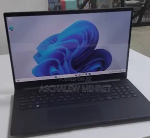 Photo - New Laptop Asus Vivobook 16 16GB Intel Core i9 SSD 1T