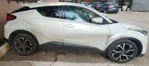 Toyota C-HR 2021 White