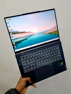 New Laptop Lenovo Yoga 7 15ITL5 16GB Intel Core I7 SSD 512GB