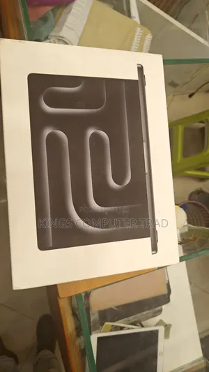 New Laptop Apple MacBook Pro 2024 M4 14-Inch 24GB Apple M4 Pro SSD 1T