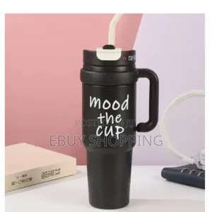 All-Day Temperature Tumbler With Built-in Straw Handle