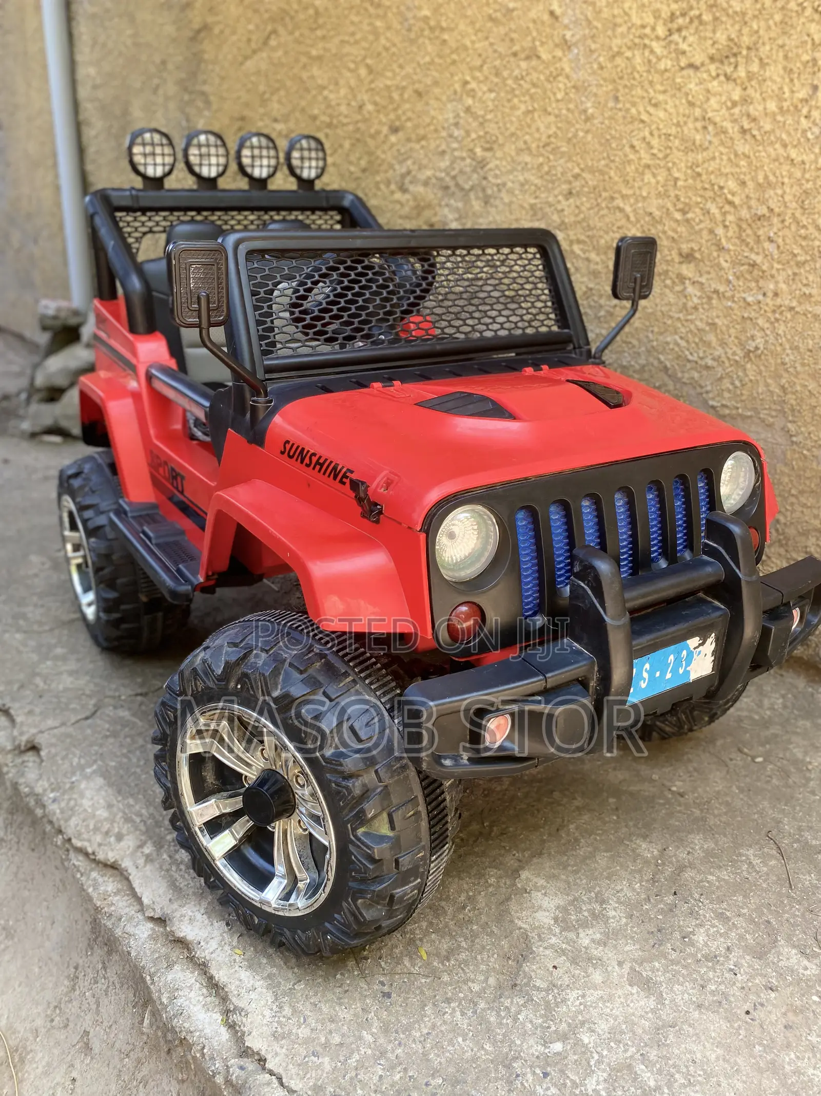 Used Kids Electric Car / የልጆች ኤሌክትሪክ መኪና