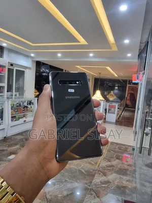 New Samsung Galaxy S10 Plus 512 GB Black